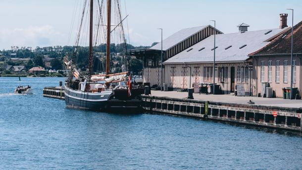 Træskib i Svendborg Havn