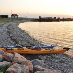 Kajak på strand