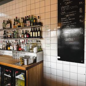 1050 Bar og Køkken i Svendborg