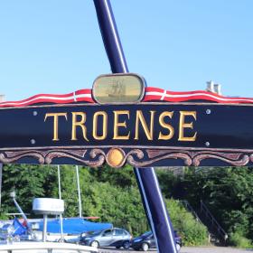 M/S Helge stop i Troense, Sommer ved Sundet